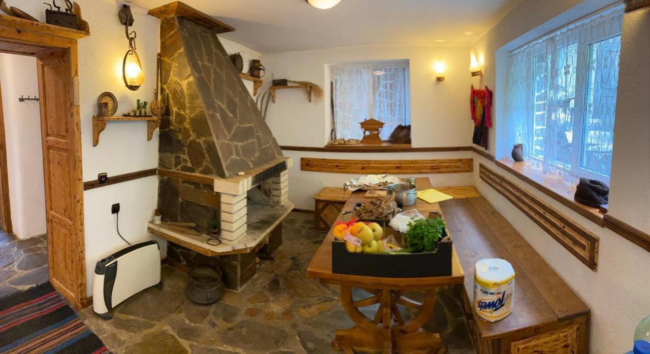 Къща Дьовлень/House Dyovlen Hotel Devin Luaran gambar